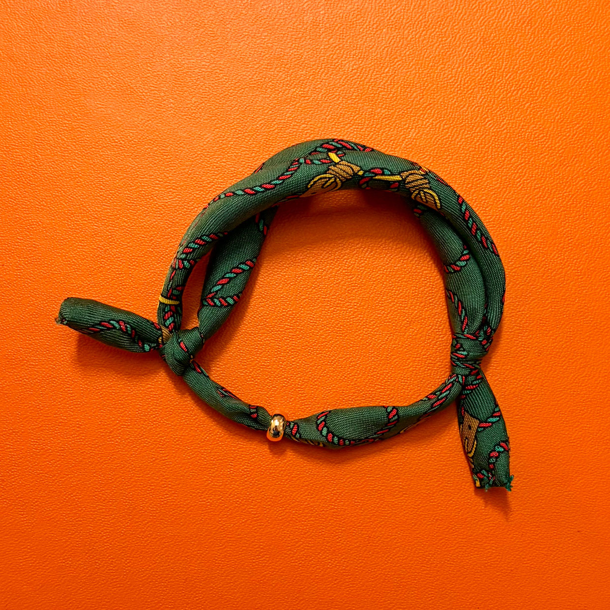 H- VERT Bracelet - Hermes® Silk & 18K plated donut