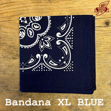 Carica l'immagine nel visualizzatore di Gallery, Bandana XL Yoshi BLUE
