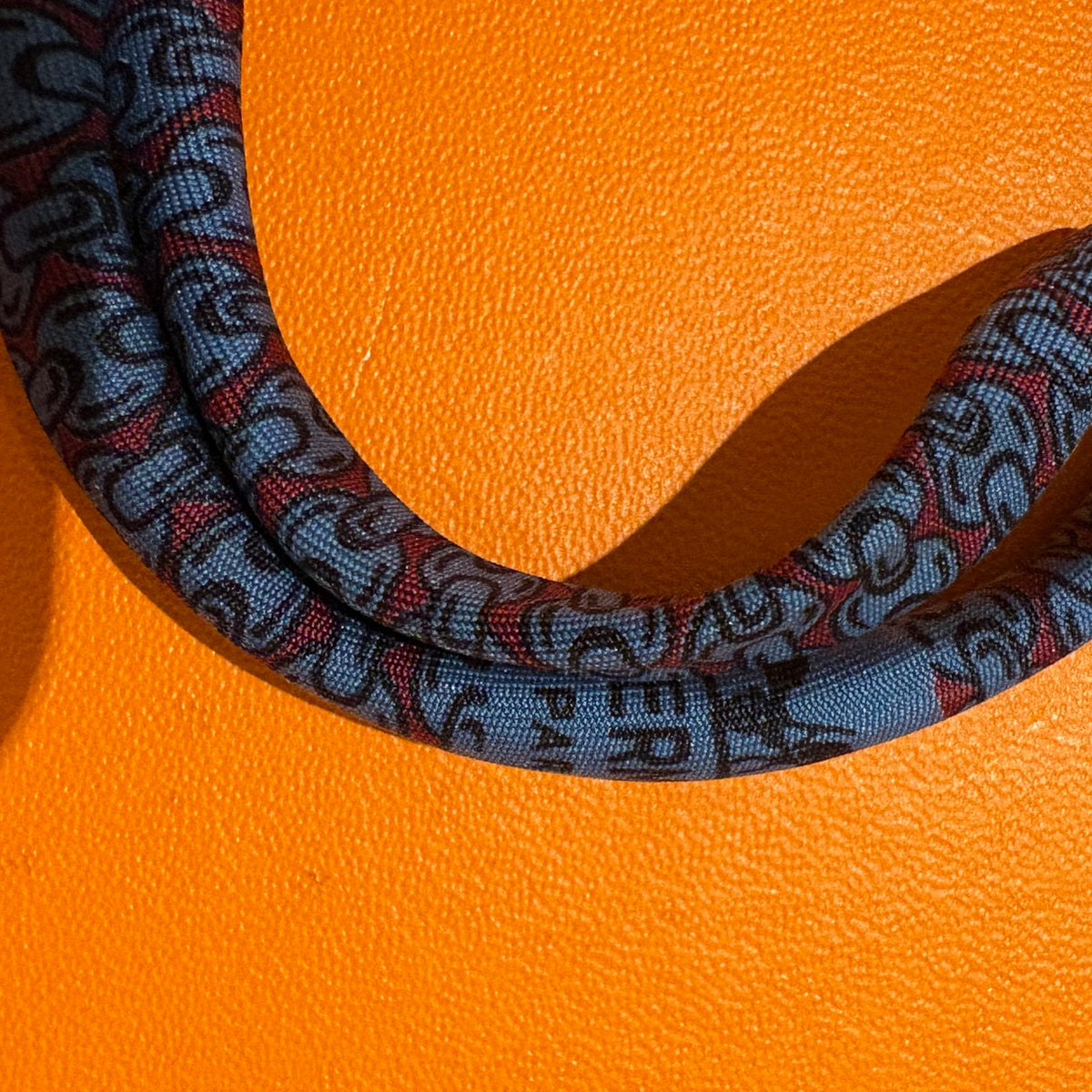 H-Bracelet - Silk & 18K plated