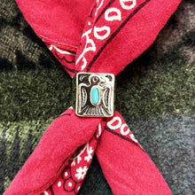 Carica l'immagine nel visualizzatore di Gallery, BANDANA CLASP - FERMAGLIO
