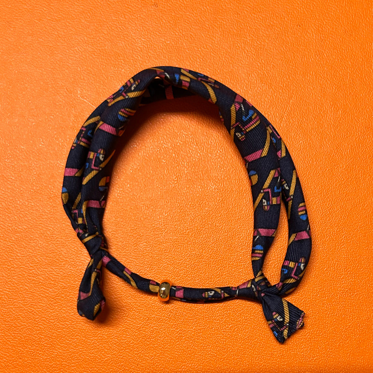 H- VELO' Bracelet - Hermes® Silk & 18K plated donut