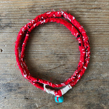 Carica l'immagine nel visualizzatore di Gallery, PAMPELONNE RED Necklace
