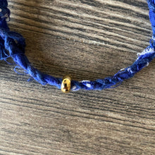 Carica l'immagine nel visualizzatore di Gallery, Ellipse Gold 18K plated
